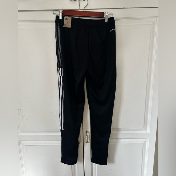 Boys Adidas Tapered Soccer Pants in Black with White Stripes in size 11/12 - Picture 2 of 3